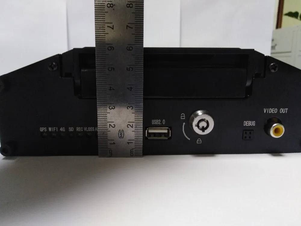 AHD720P HD Видеорегистраторы для автомобилей автомобиля 8-канальный dvr монитор Системы хоста удаленного мониторинга хост