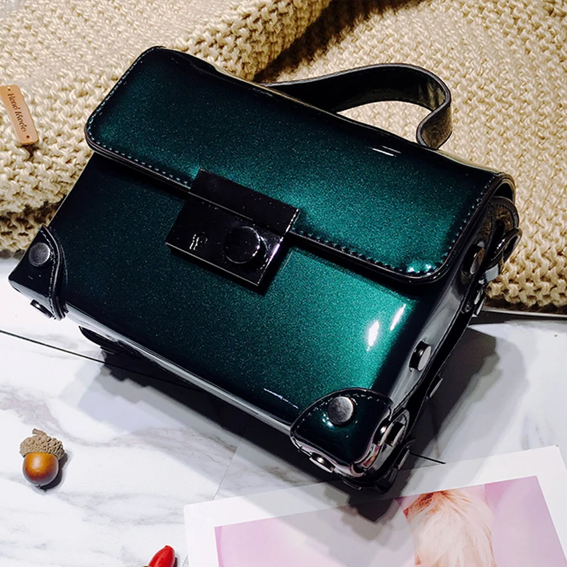 small trunk bag