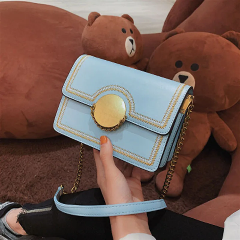 

2019 new large-capacity chain fashion wild shoulder diagonal bag multi-functional texture lock elegant small square bag