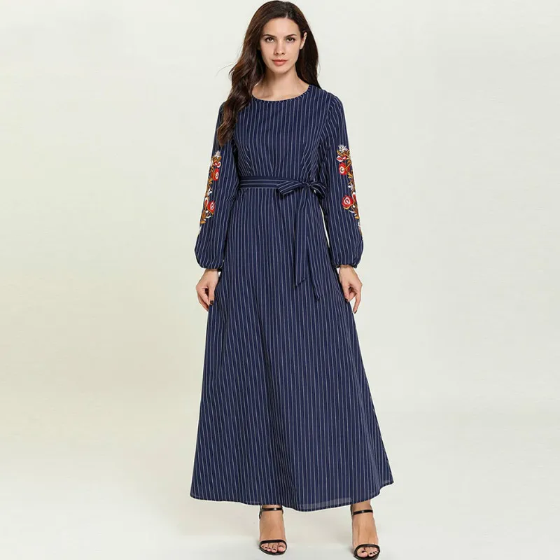 

Autumn Large Size Women's Clothes Striped Embroidery Professional Casual Arabian Robe Muslim Dresses with Sashes TA7742