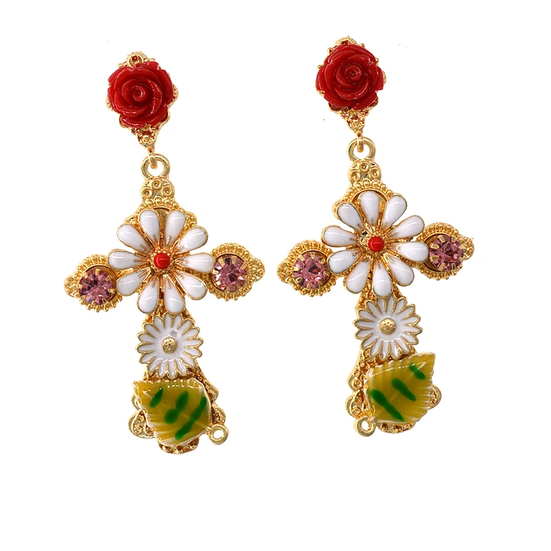 

2018 New Design Fashion Brand Jewelry Elegant Red Flower Long Earrings Baroque Fashion Statement earring for women gifts