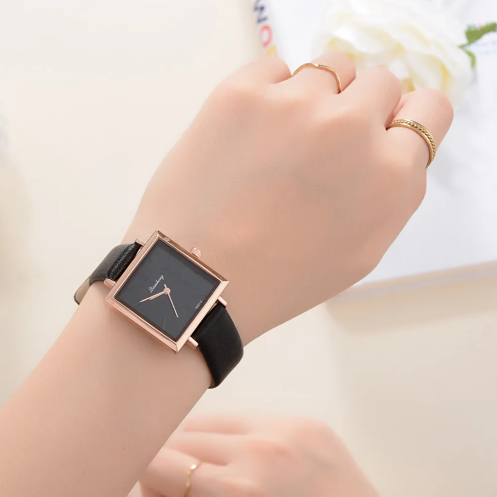 Top Brand Square Women Bracelet Watch Contracted Leather Crystal WristWatches Women Dress Ladies Quartz Clock Dropshiping Fi