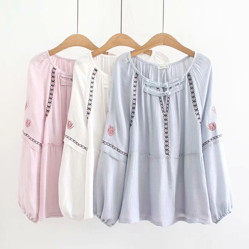 

Plus size Embroidered button chiffon women shirts 2019 casual spring O-Neck Long sleeves ladies loose blouse female oversize
