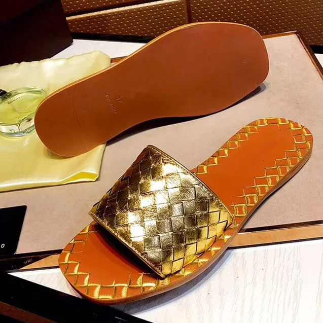

Gold Sewing Woman Slipper Plus Size 35-40 Black Silver Open Toe Beach Slippers Genuine Leather Rubber Outsole Casual Women Flats