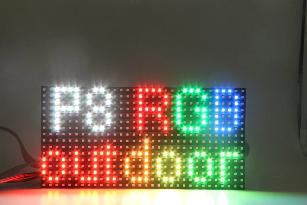 1/4 스캔 Led 모듈 야외 표지판 P8 풀 컬러 3in1 Smd3535 모듈 크기 256x128mm