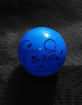 

hand signed Ten2 autographed concert ball limited version K-POP 122018