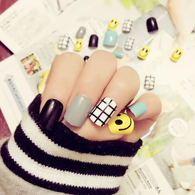 24 шт. детский акриловый полное покрытие ногтя Ложные Nail Art с клеем, стикер Цвет печать улыбкой лицо поддельные ногти