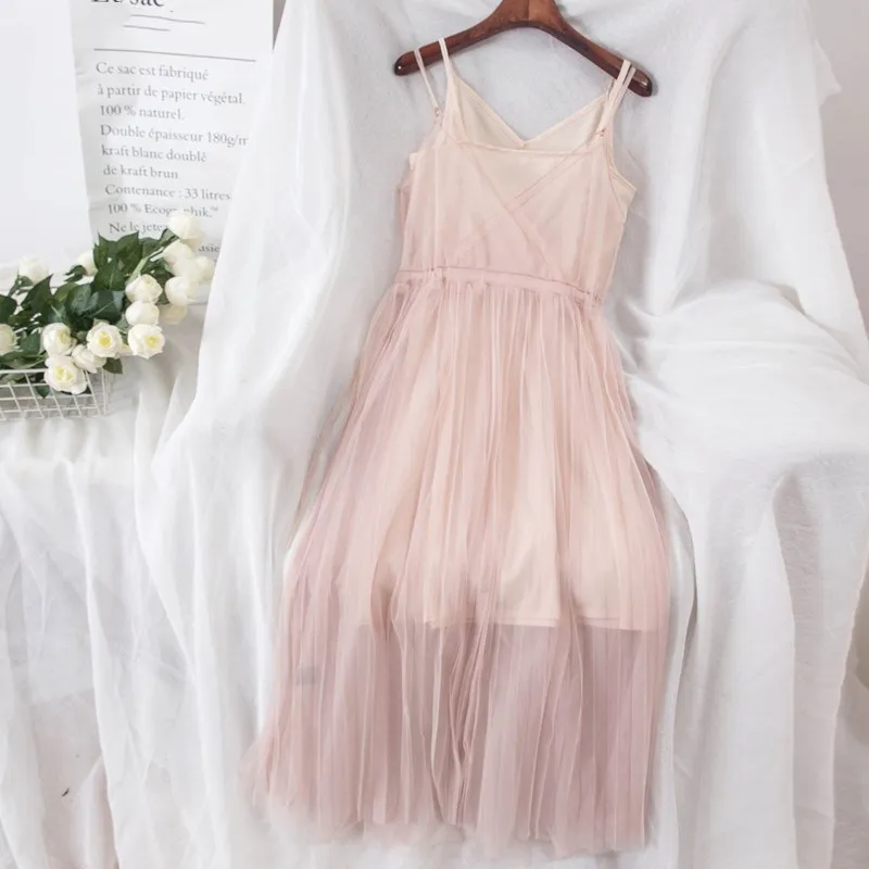 

Summer Women Clothes V Neck Pleated Two-piece Dress Mesh V Neck Spaghetti Strap Sweet Dress