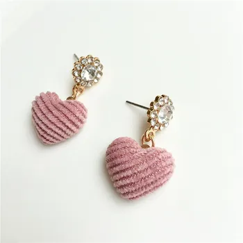

New Design Rhinestone Pink Flannelette Heart Charms Stud Earrings for Women Fashion Ear Jewelry Wedding Party Gifts