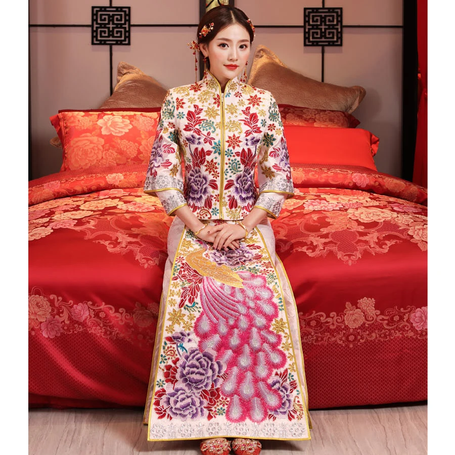 

Bride Dragon Phoenix Embroider Wedding Gown Dress Traditional Chinese Bride Marriage Dress Long Cheongsam Vintage Xiu He