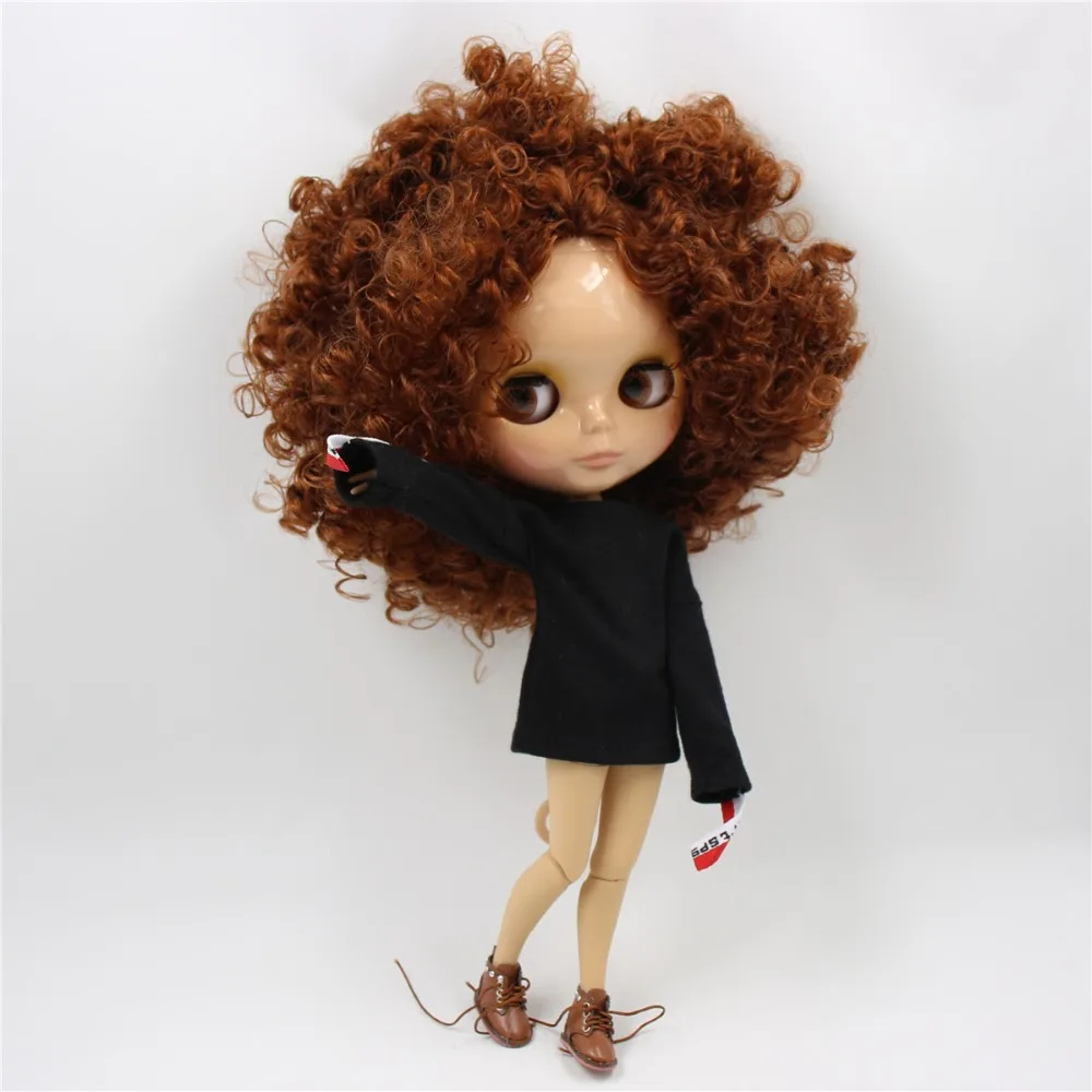 Tina – Premium Custom Neo Blythe Poupée aux cheveux bruns, à la peau bronzée et au joli visage brillant 2