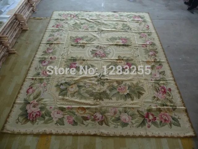 

Handmade French Auburn Pine Foot 100% Wool Carpet Antique Chinese Hand-made Wool Sofa Blanket