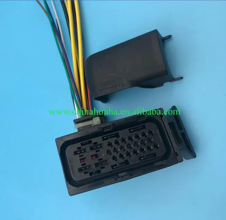 

25 way forVolkswagen Skoda DSG 7-speed dual clutch DQ200 gearbox body 25P plug 1K0 973 213 connector harness pigtail