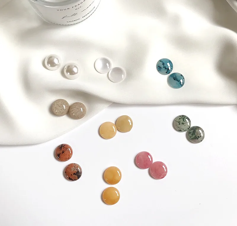 

New Fashion Bohemia Stud Earrings Fashion Resin Round Geometry Print Girl Cute Acrylic Resin Sweet Nude Stud Earrings for Women