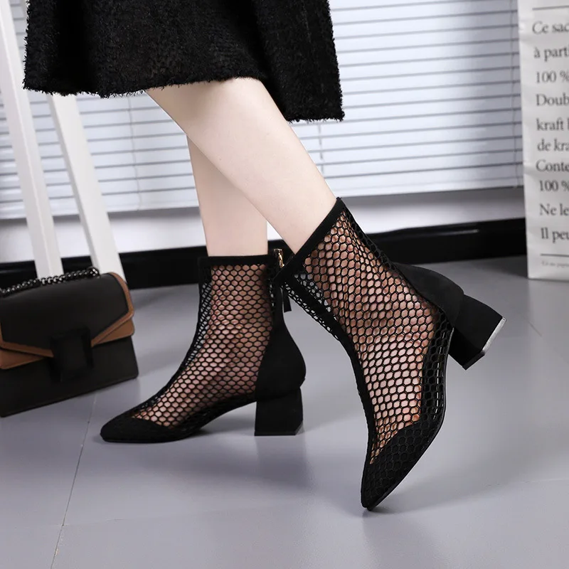 CHAISHOU Summer New Women Sandals 2019 Fashion Boots Baotou Sexy Mesh Openwork Thick Heel Pumps krasovki Famela B-474