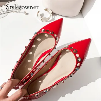

Stylesowner Classics Rivet Hollow-out Pointed Toe Thick Heels Woman Casual Shoes Patent Leather Street Fashion Summer Pumps