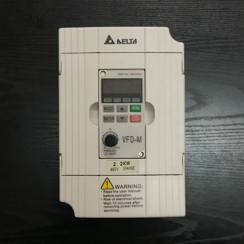 

[New Delta Inverter]Delta Input 3ph 380V Output 3ph Inverter Inverter VFD022M43B 0~480V 5A 0.1~400Hz 2.2kW 3HP