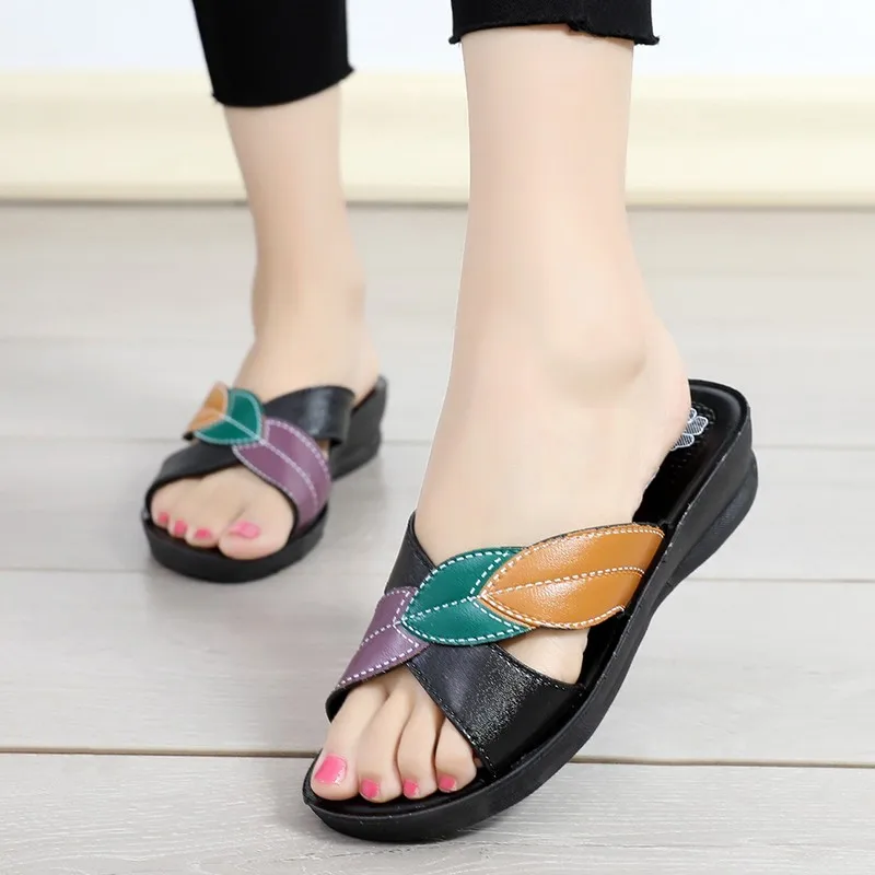 Women Sandals 2019 Summer Slippers Leather Leaves Casual Flat Sandals Fashion Women Shoes Beach Female Sandalias Size 36-40