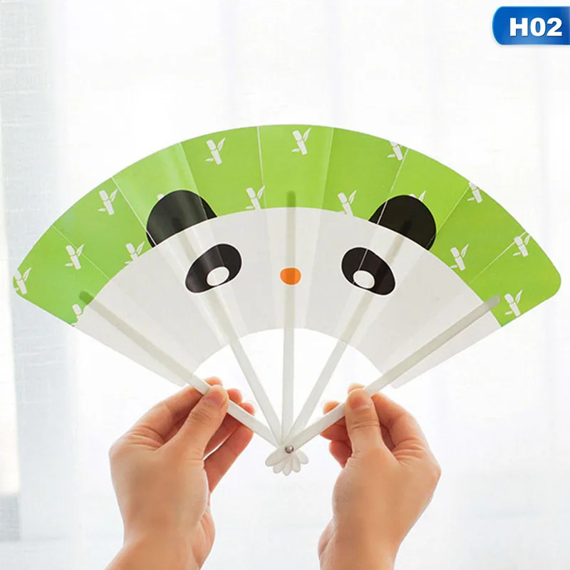 

2018 New Hot Sale Small Plastic Cat Cartoon Character Hand Fan Wholesale Free Shipping Birthday Party Favors Kids Gifts