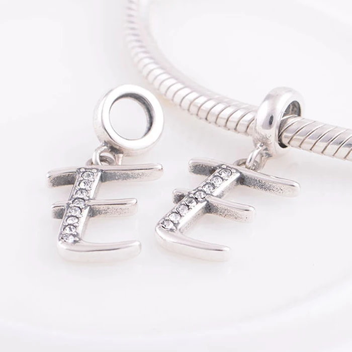 pandora charm lettera e pandora charm lettera e