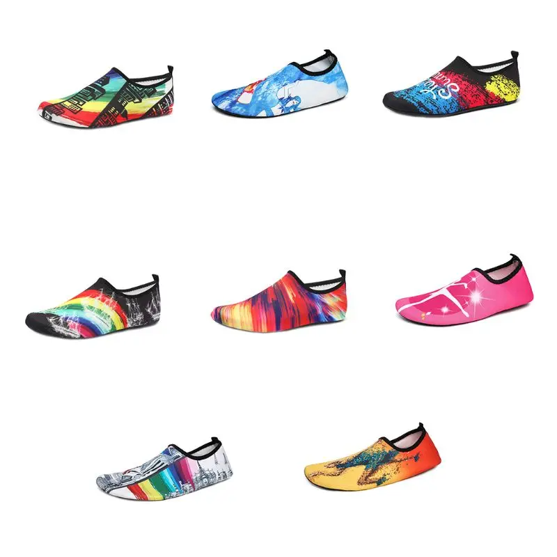 

1 Pair Colorful Swim Shoes Unisex Anti Slip Socks Beach Pool Surfing Yoga Not Absorbing Water Lightweight Swimming Accessory