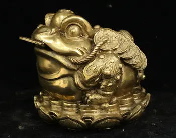 

Chinese Fengshui Bronze Brass Wealth Money Golden Toad Spittor Animal Statue
