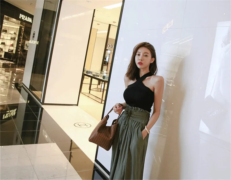 x4