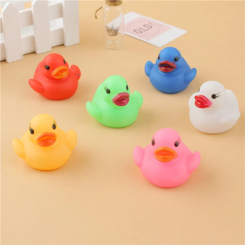 1pc Badewannenspielzeug Adorable Sensor Cartoon Lighting Automatisches Badespiel