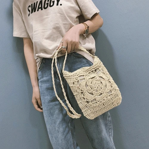 

2019 Bohemian Women Beach Straw Woven Bags Summer Ladies Rattan Basket Shoulder Bag Handbag