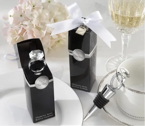 

150pcs/lot solid Crystal Diamond ring shaped red Wine Bottle Stopper Twist bridal shower Wedding Favors party gift ww001