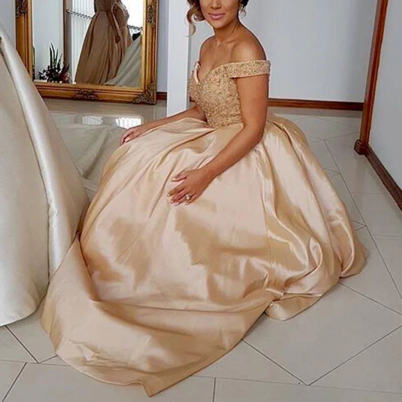 356 Sexy Gold Color Ballgown Long Evening Dresses V Neck Off the Shoulder Bridal Dresses Backless Crystal Beading Prom Gowns (1) - 