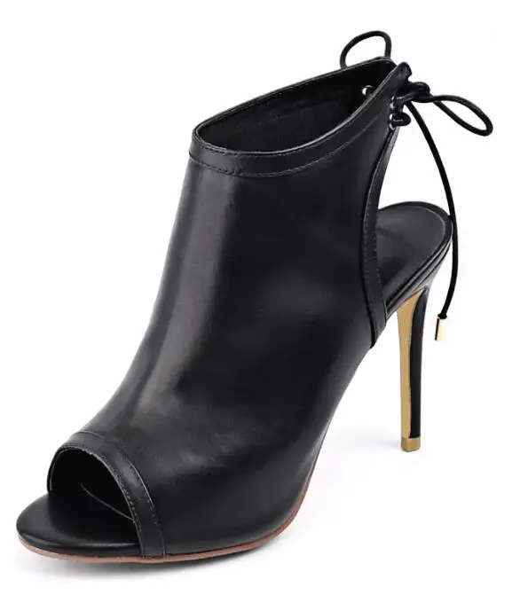 

Carpaton Black Super High Heel Booties 2018 Autumn New leather peep toe cross straps rear tie deep mouth fashion catwalk boots