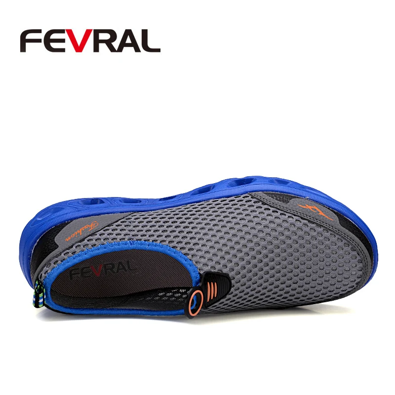 FEVRAL العلامة التجارية 2019 جديد ضوء رياضية الصيف تنفس الشقق شبكة الانزلاق على أحذية الرجال المدربين الرياضة مريحة حجم 39 -45