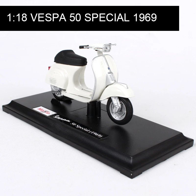 

Maisto 1:18 Motorcycle Models VESPA Piaggio 50 SPECIAL 1969 model bike Base Diecast Moto Children Toy For Gift Collection
