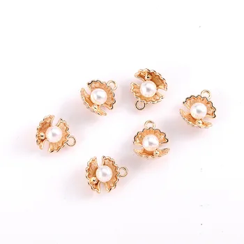 

SEA MEW 50 PCS 15.5mm*13mm Metal Alloy KC Gold Imitation Pearl Shell Pendant Connectors For Jewelry Making