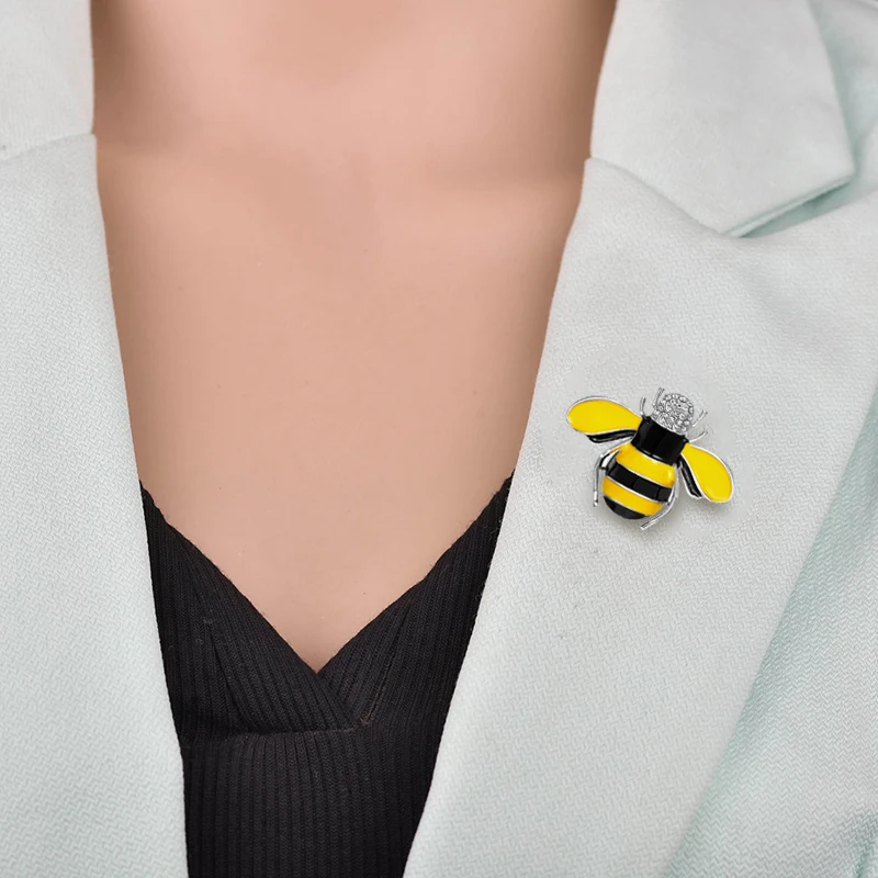 

Beetle enamel brooch creative yellow black and red black beetle various styles enamel brooch women's fashion lapel belt jewelry