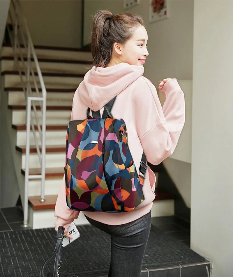 10035408821_1780319345