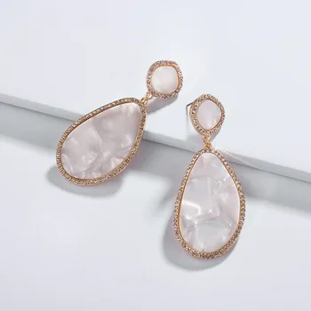 

HUIDANG Fashion Jewelry Pave Rhinestone Crystal Irregular Shape Acrylic Resin Lucite Women Statement Earrings