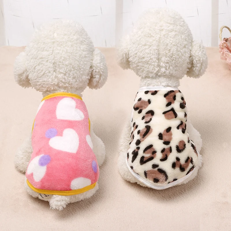

Cute Heart-shaped Pet Dog/Cat Clothes Soft Coral Velvet Warm Puppy Cat Sweater Vest Leopard Print Small Chihuahua Vests Clothing