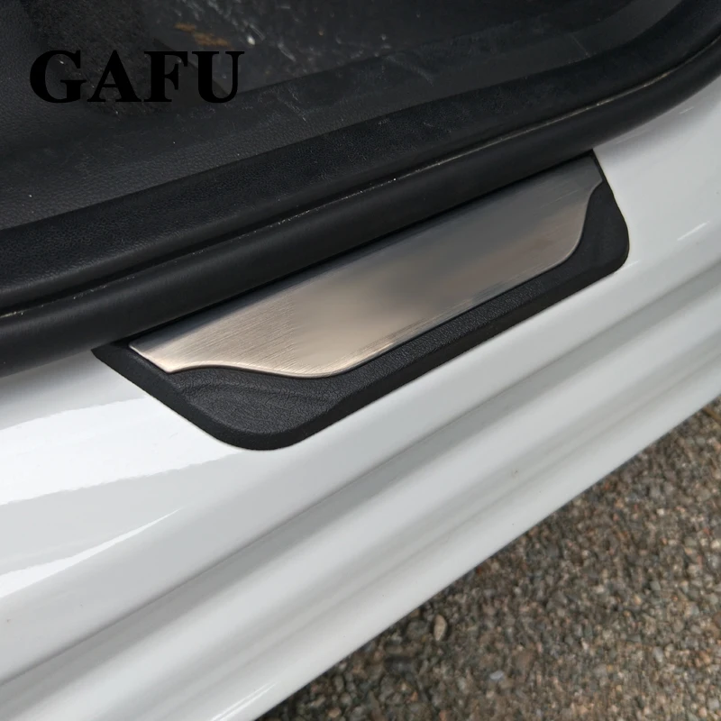 kia door sill 04