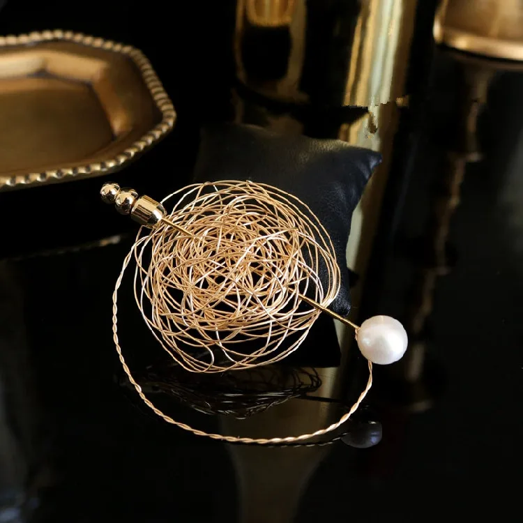 pearl brooch (7)