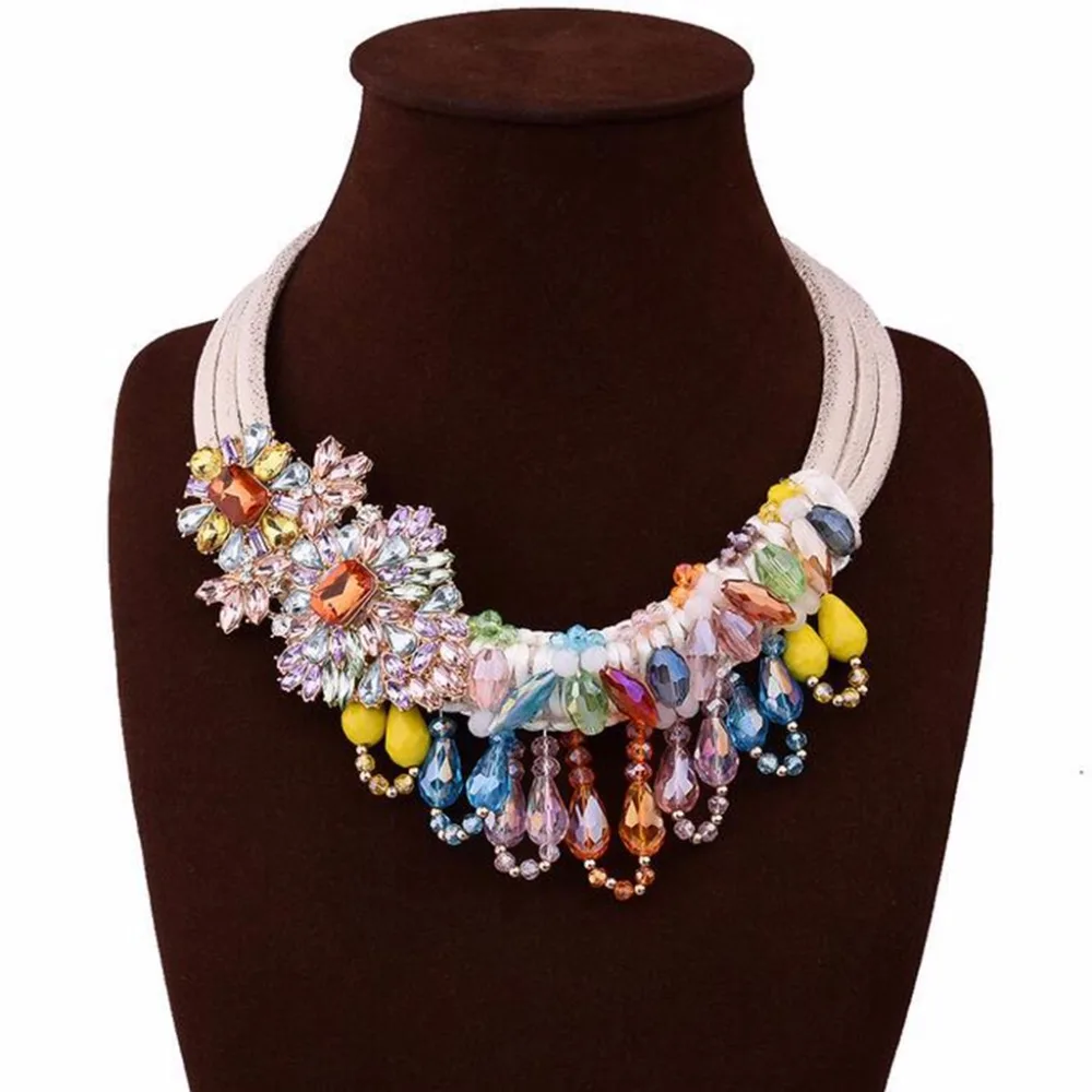 

Bohemian Choker Necklace Women Crystal Flower Statement Necklace Chunky Necklaces Chokers Jewelry Vintage Necklace Collar
