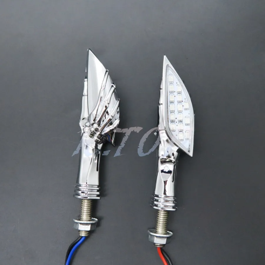 

ZORBYZ Motorcycle Chrome Plastic Skull Hand LED Turn Signal light Indicator For Honda Yamaha Sporter Street Bike