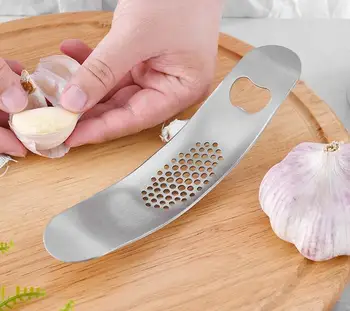 

50 pcs 2 in 1 Stainless Steel Garlic Press and bottle opener Grinding Slicer Manual Garlic Paste Tool Chopper Cutter Kitc