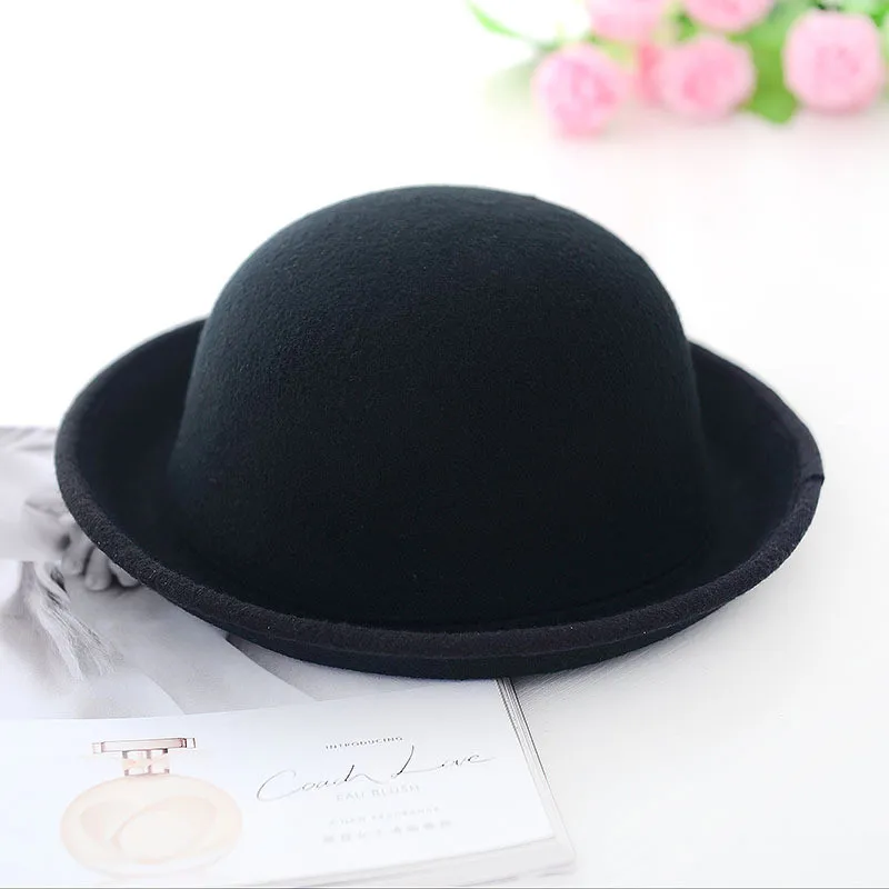 Фетровые шляпы черный топ шляпа для леди высокое качество шерсть Дерби модная зимняя фетровая шляпа для девочек и мальчиков женская шапка милая простая шляпа фетровая шляпа котелок шляпка женская