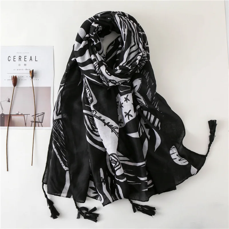 

Women Fashion Spain Luxury Brand Floral Tassel Viscose Shawl Scarf Lady Print Soft Shawls and Wraps Pashmina Stole Muslim Hijabs