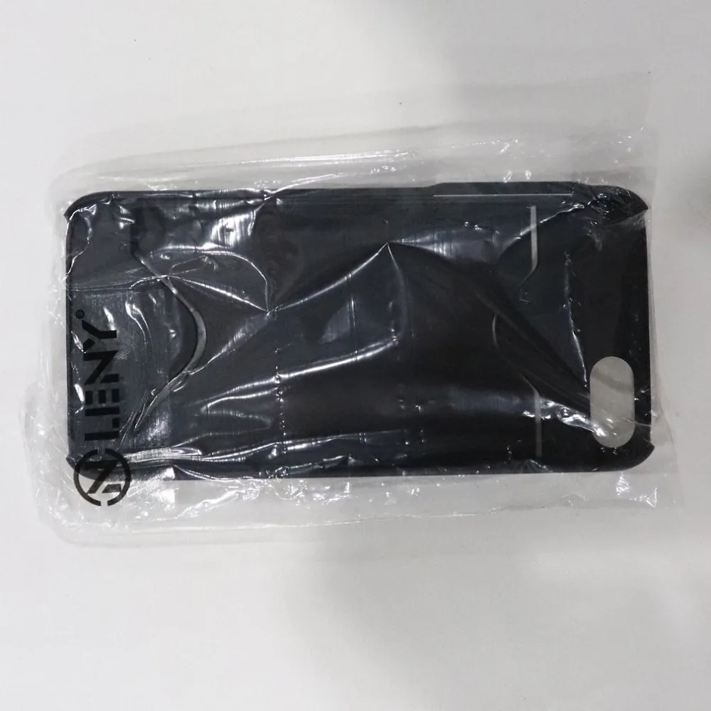 AAD009702-L-11-1