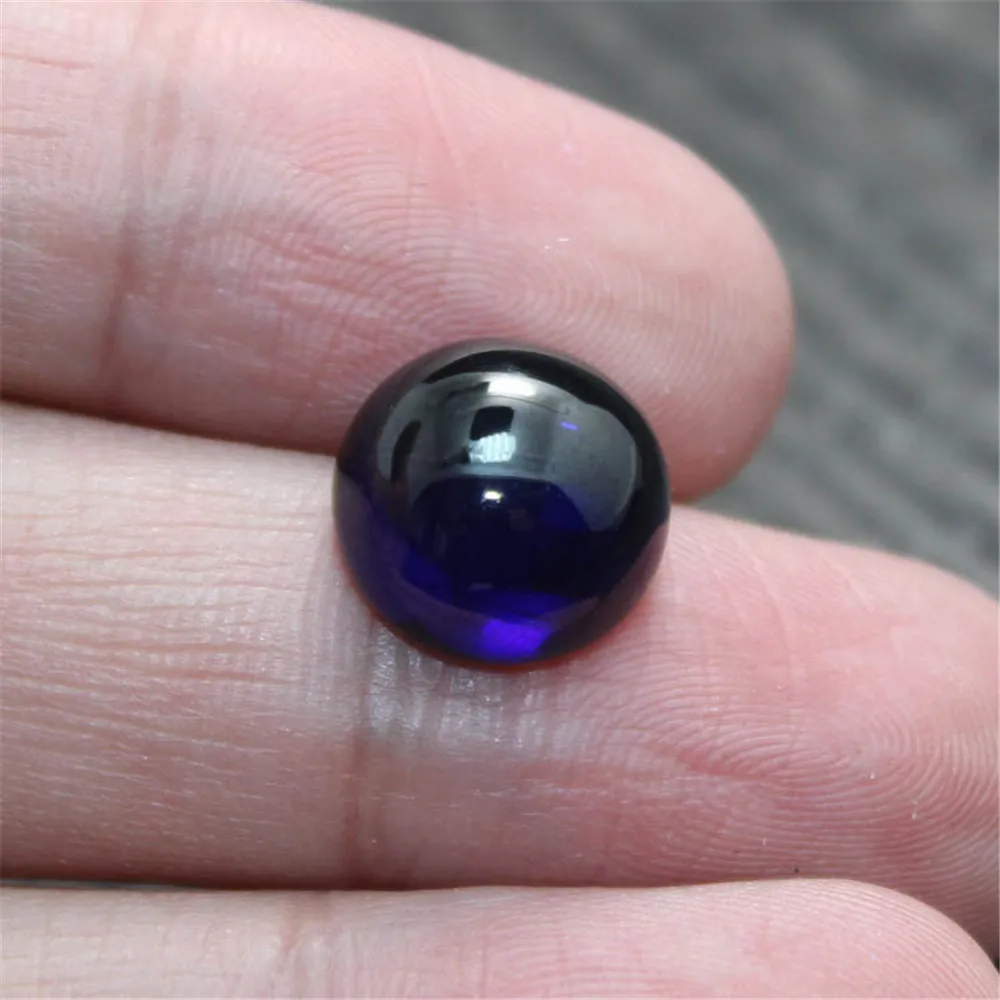 Круглый кабошон Joanlyn Sapphire с гладкой полированной поверхностью сапфировый