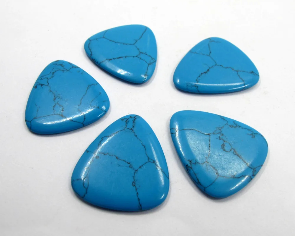 

Black Line Turquois e Crystal Guitar Pick,"Round Tip" Genuine Gem stone Bead Pendant Guitar Pick 1pcs