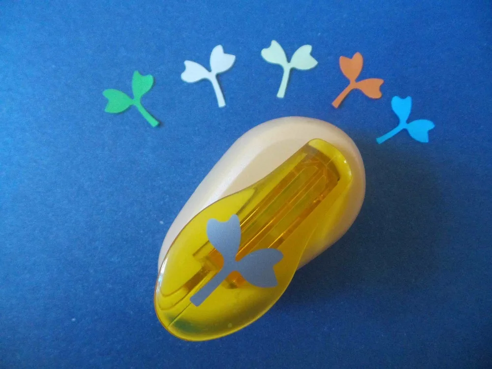 

Free Shipping 2.5cm Sapling EVA Foam Craft Punch Paper Cutter For Greeting Card Handmade Scrapbook Machine Hole Puncher